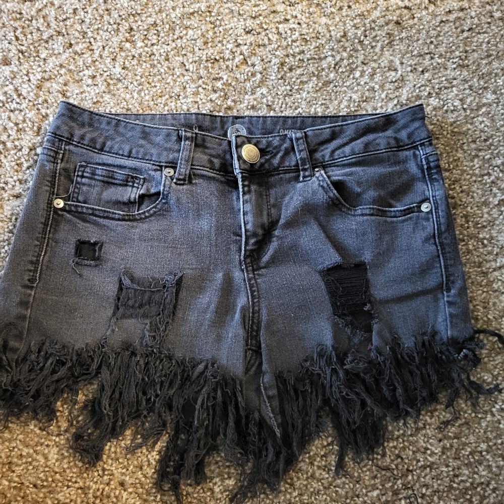 SO brand Size 9 Jean shorts